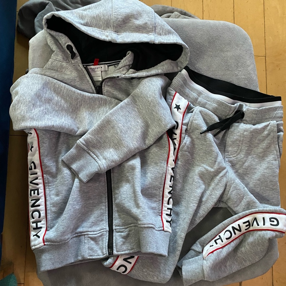 Authentic GIVENCHY unisex jogging set